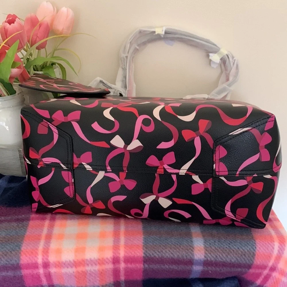 Nwt Kate spade other wrapping party reversible tote bag